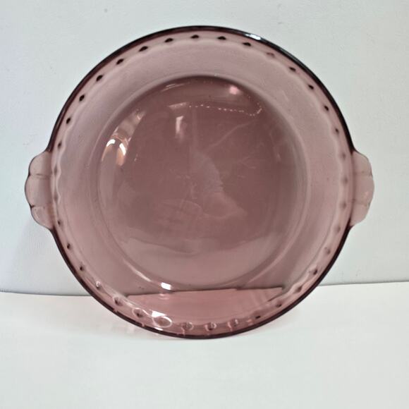 Set of 2 Vintage Pyrex Cranberry Fluted Pie Plates 9.5" – Collectible Bakeware - Picture 5 of 5